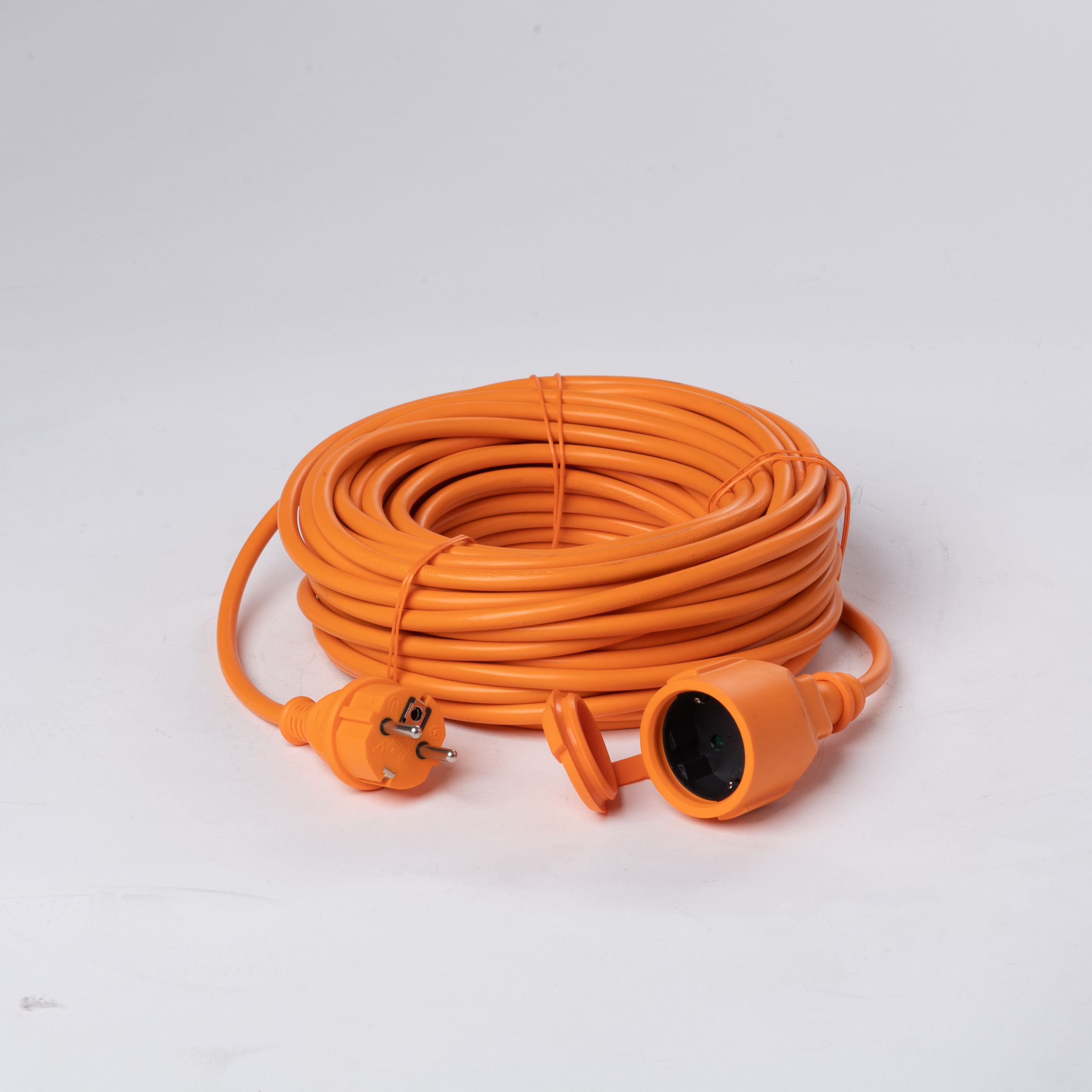 Objevte napájecí kabel s výhodami stylového designu