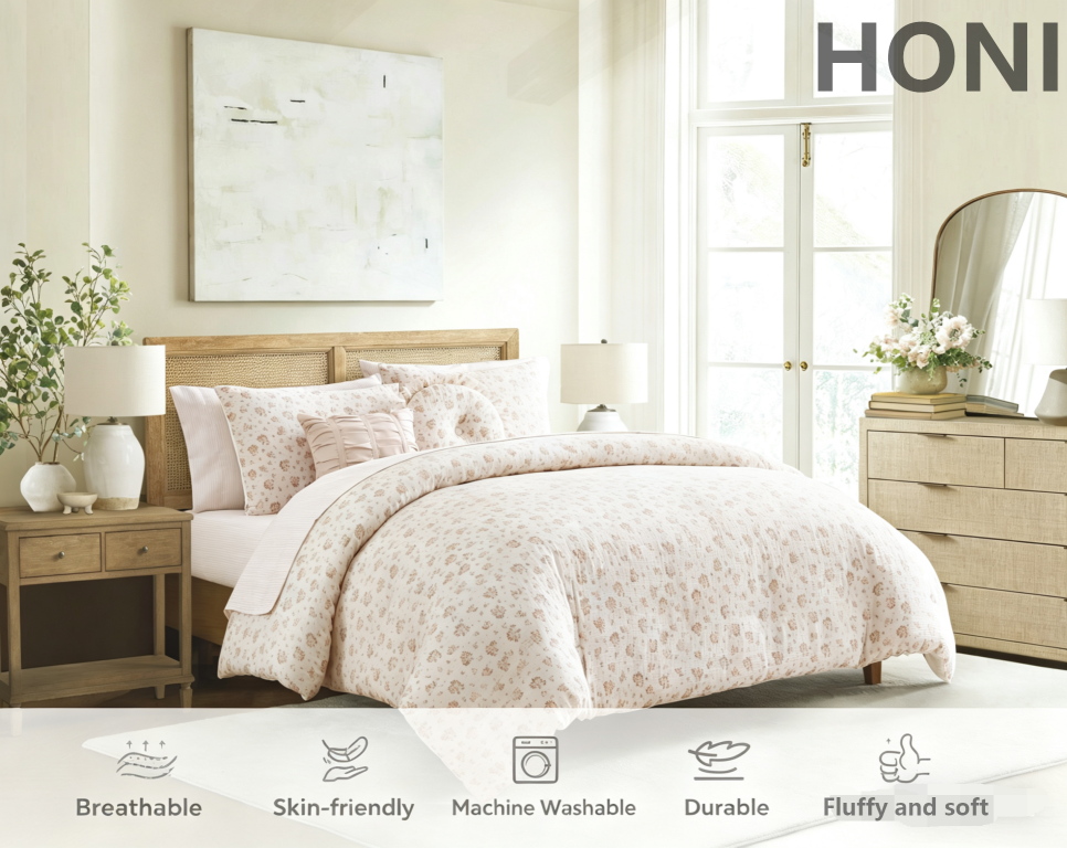 honi-bedding-the-features-of-bedding-blush-floral-comforter-breathable-durable-3.png