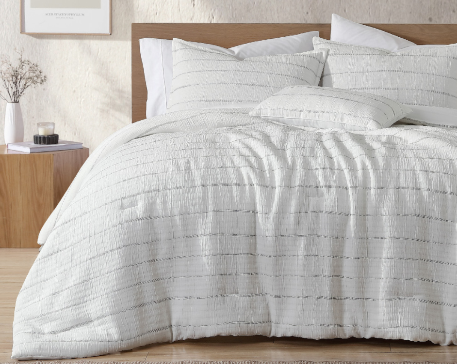 honi-white-crinkle-textured-bedding-wabi-sabi-bedroom-1.png