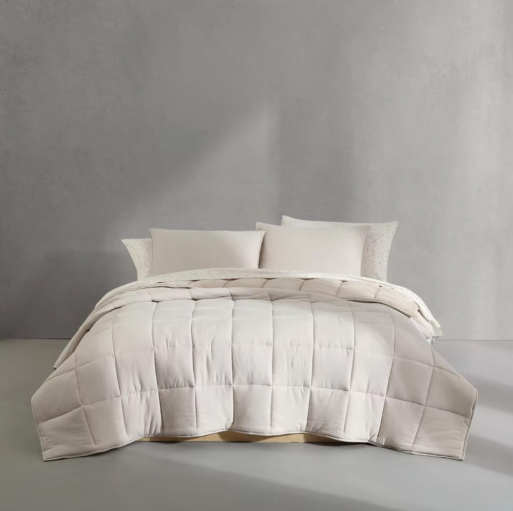 HONI Sweet Home Collection 5/7 Piece Comforter Set All Season Bedding Sets Solid Box Stitching Quilted Comforter