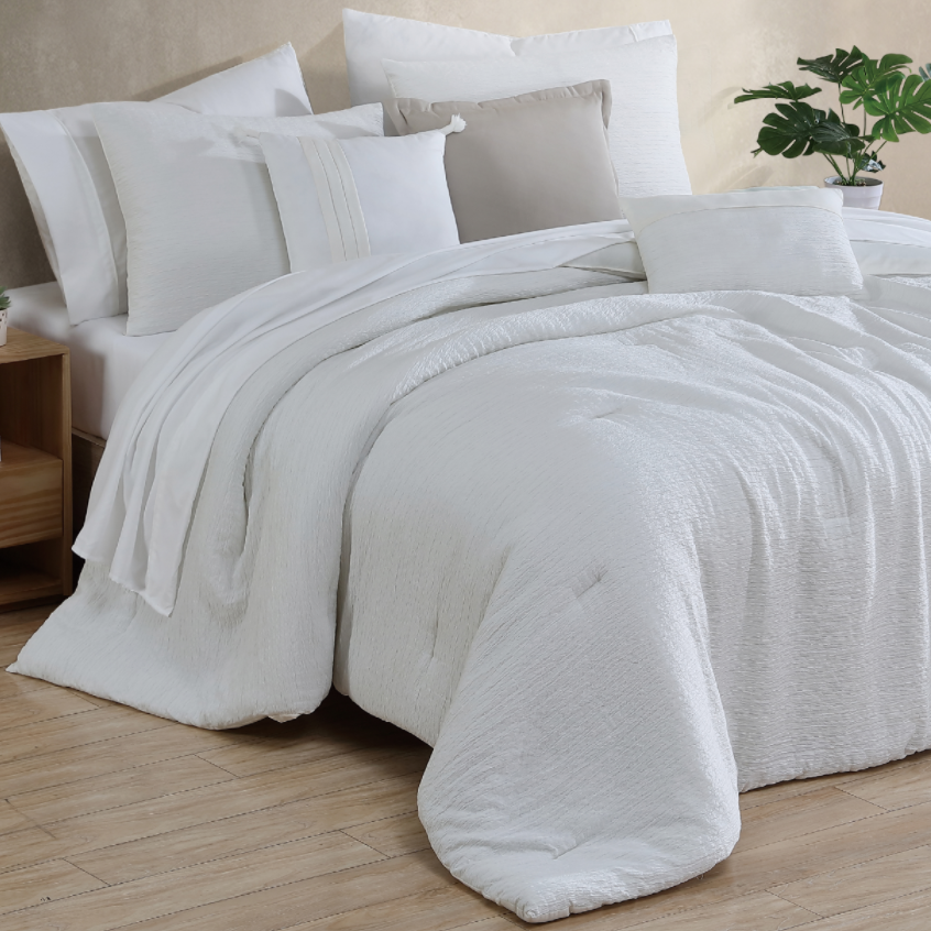 HONI Paiget 10-Piece Luxury Duvet Set – Premium Filling for Superior Comfort