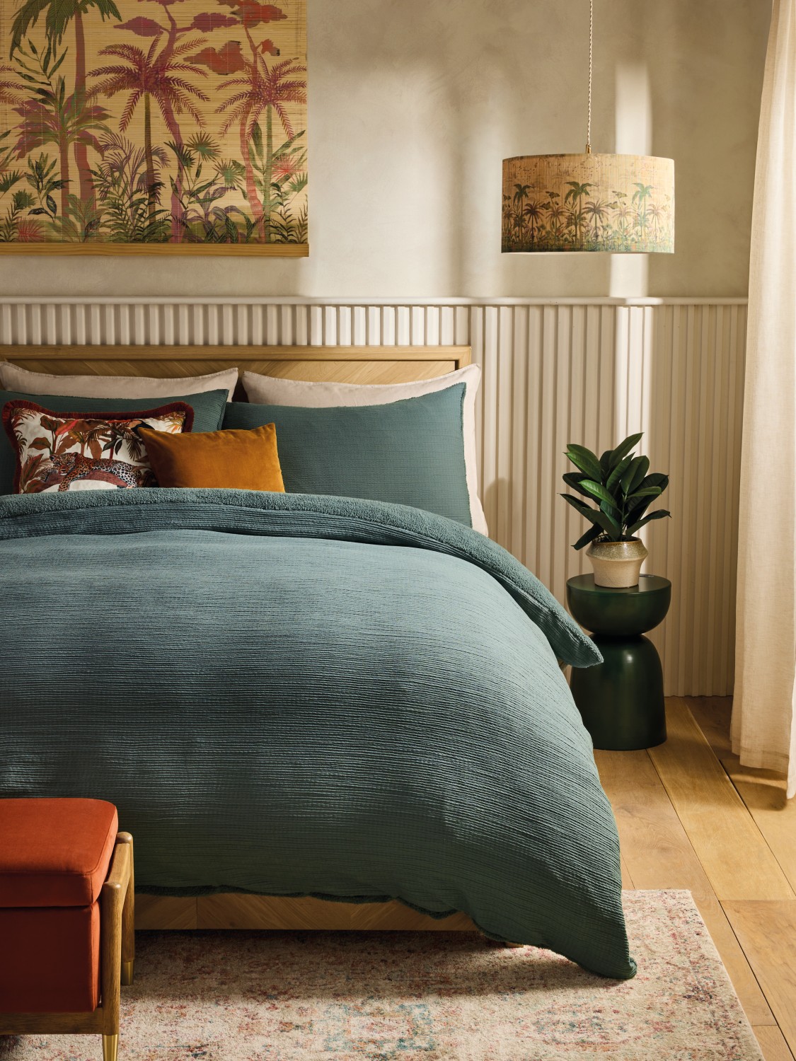 honi-sage-green-crinkle-duvet-cover-set-tropical-print-boho-bedroom-09.jpg