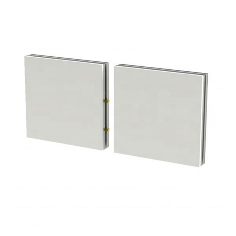 Quais são as principais características a procurar num sistema modular de grelha de teto para salas limpas?