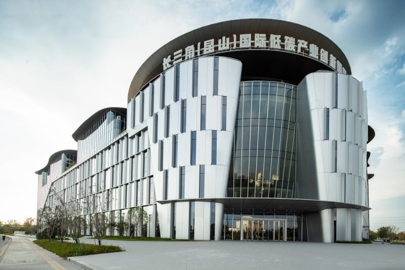 Kunshan-Niedrig-Kohlenstoff-Industriepark | ELKOM integriertes metallisches, wärmegedämmtes Vorhangfassadensystem