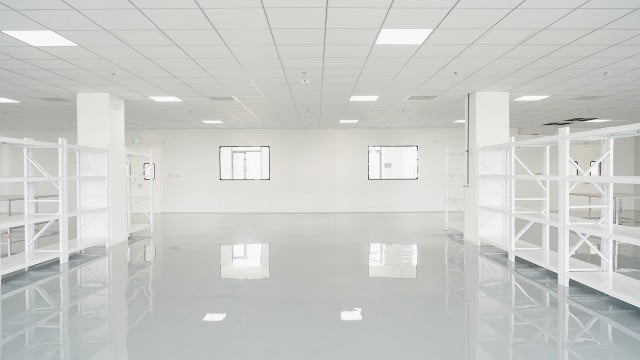 Maschinell hergestelltes Reinraumpaneel-Projekt: 13.000 m² große Reinraumanlage der Qingdao Deju Chemical