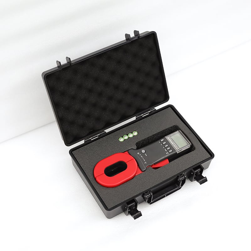 GDCR2000 Series Portable Digital Clamp-On Ground Resistance Tester