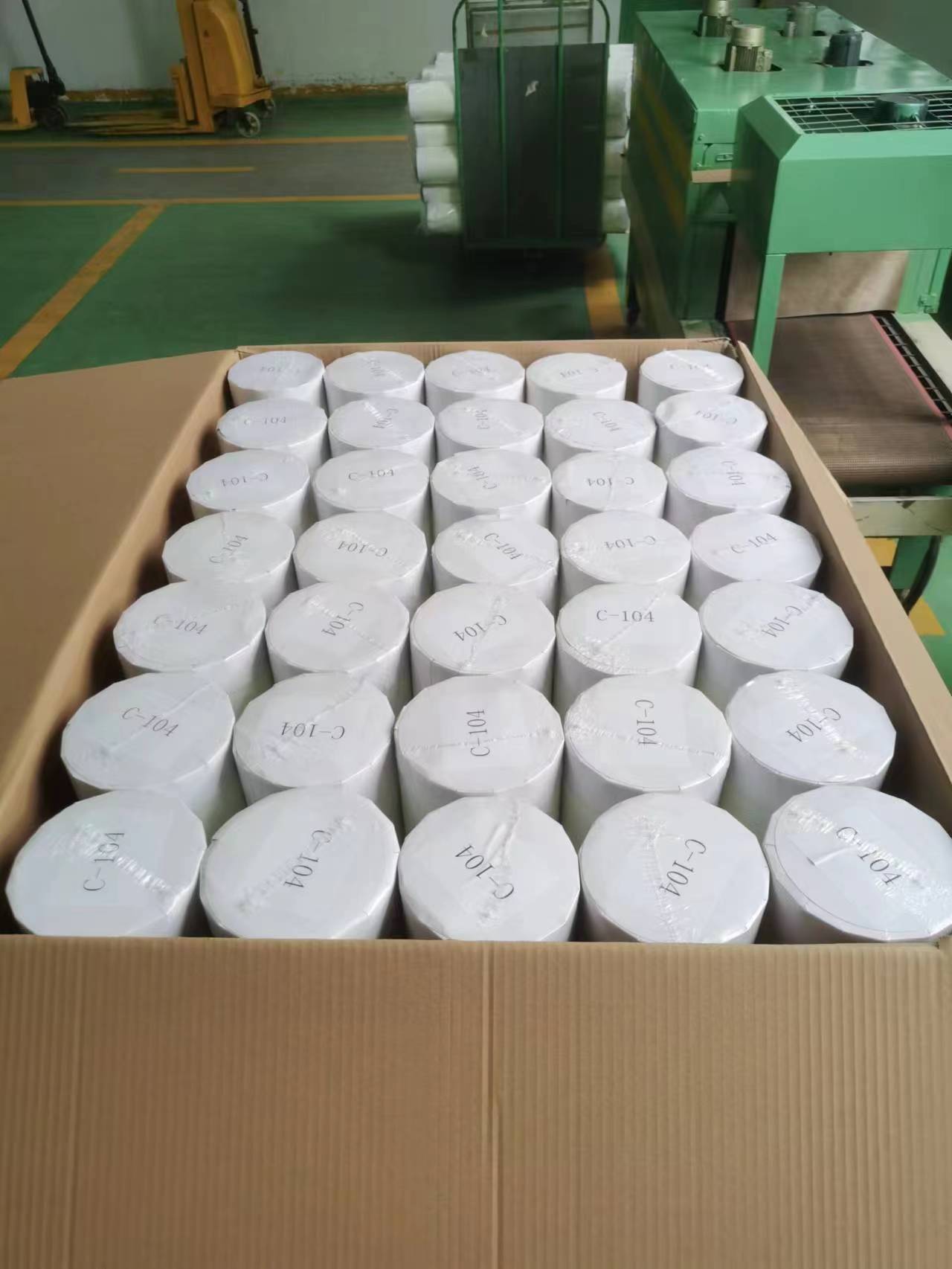 White Paintable Decorative Textile  Fiberglass Wallcovering / Glass Fibre Wallpaper for Interior Wall Decoration 1mx25m or 50m supplier