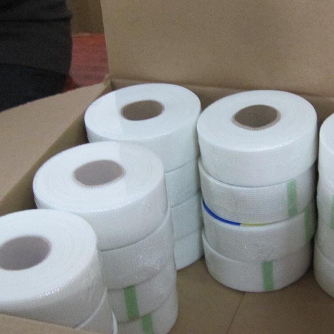 Fiberglass Self-Adhesive Mesh Joint Tape For Drywall Crack Repairing supplier