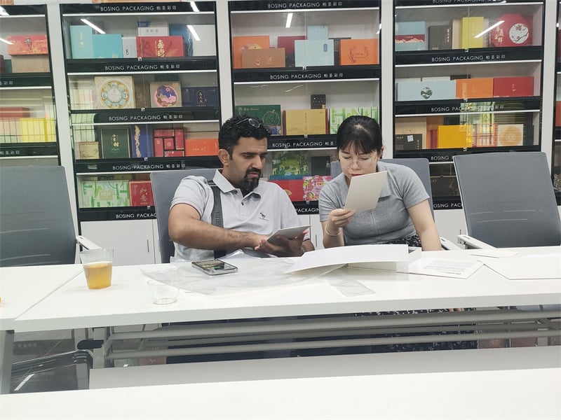 Canton Fair Transaction Case——Cake box order from Saudi Arabia
