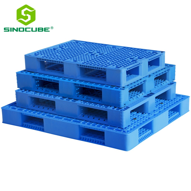 Welke factoren beïnvloeden de keuze van pallets voor verschillende supply chain-behoeften?