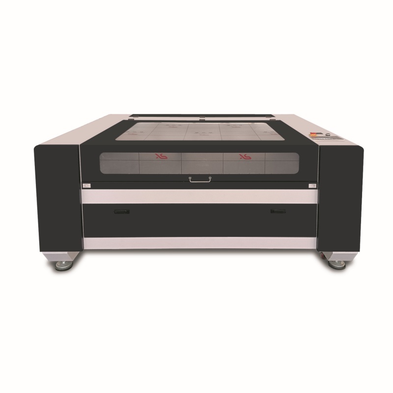 Precisione ed efficienza senza pari nelle macchine laser CO2