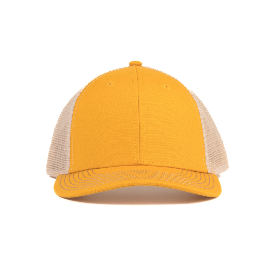 قبعة بيسبول فاخرة مخصصة من 6 أجزاء، ذات تاج منظم وظهر شبكي على طراز قبعات السائقين (Trucker Cap)، وهي قبعة بيسبول احترافية تحمل شعارًا مخصصًا مُطرَّزًا، مناسبة للارتداء اليومي والأنشطة الخارجية
