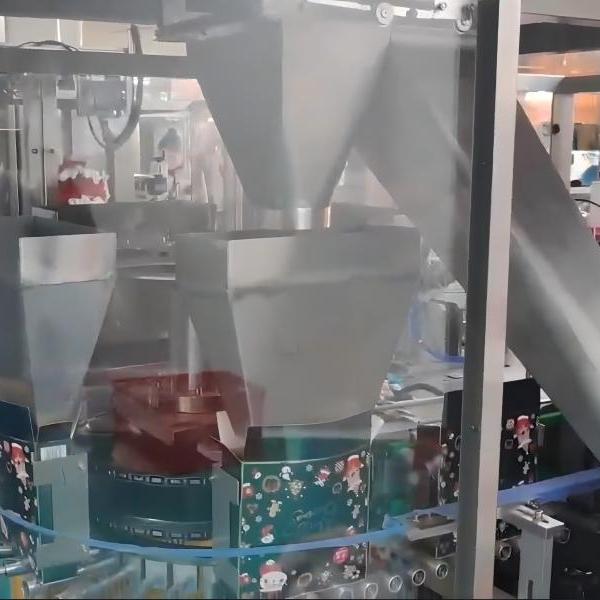 Candy packing machine-3.jpg
