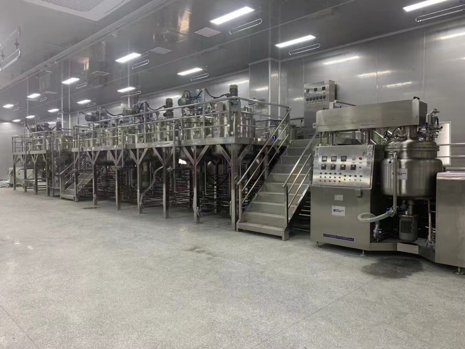 Cambodia New Class-1 Clean Factory | High-end Hotel Amenity & Skincare Production Line