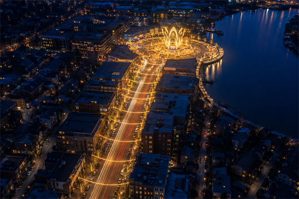 Minimalist Festive Lights: Modern Illumination Aesthetics for Urban Blocks?