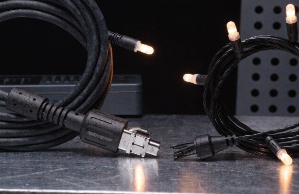 Commercial Grade vs Consumer Christmas Lights commercial grade vs consumer Christmas lights comparison