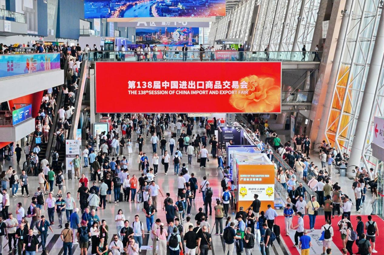 Plankexa Robotics Unveils New Products at the 139th Canton Fair