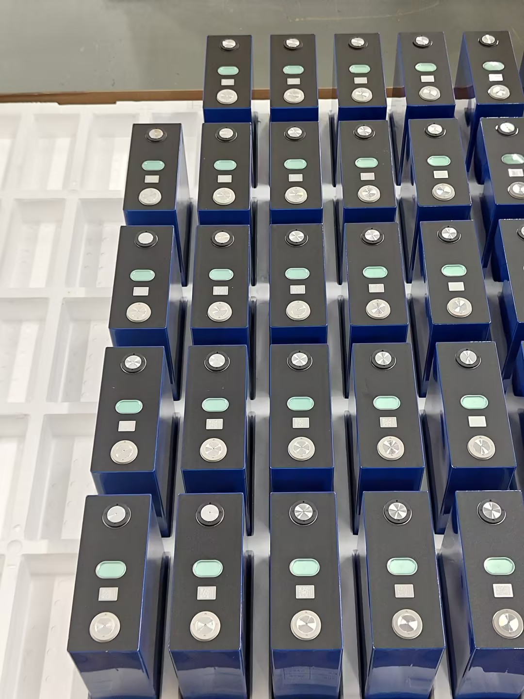 Future of utility-scale electric grid storage technologies
