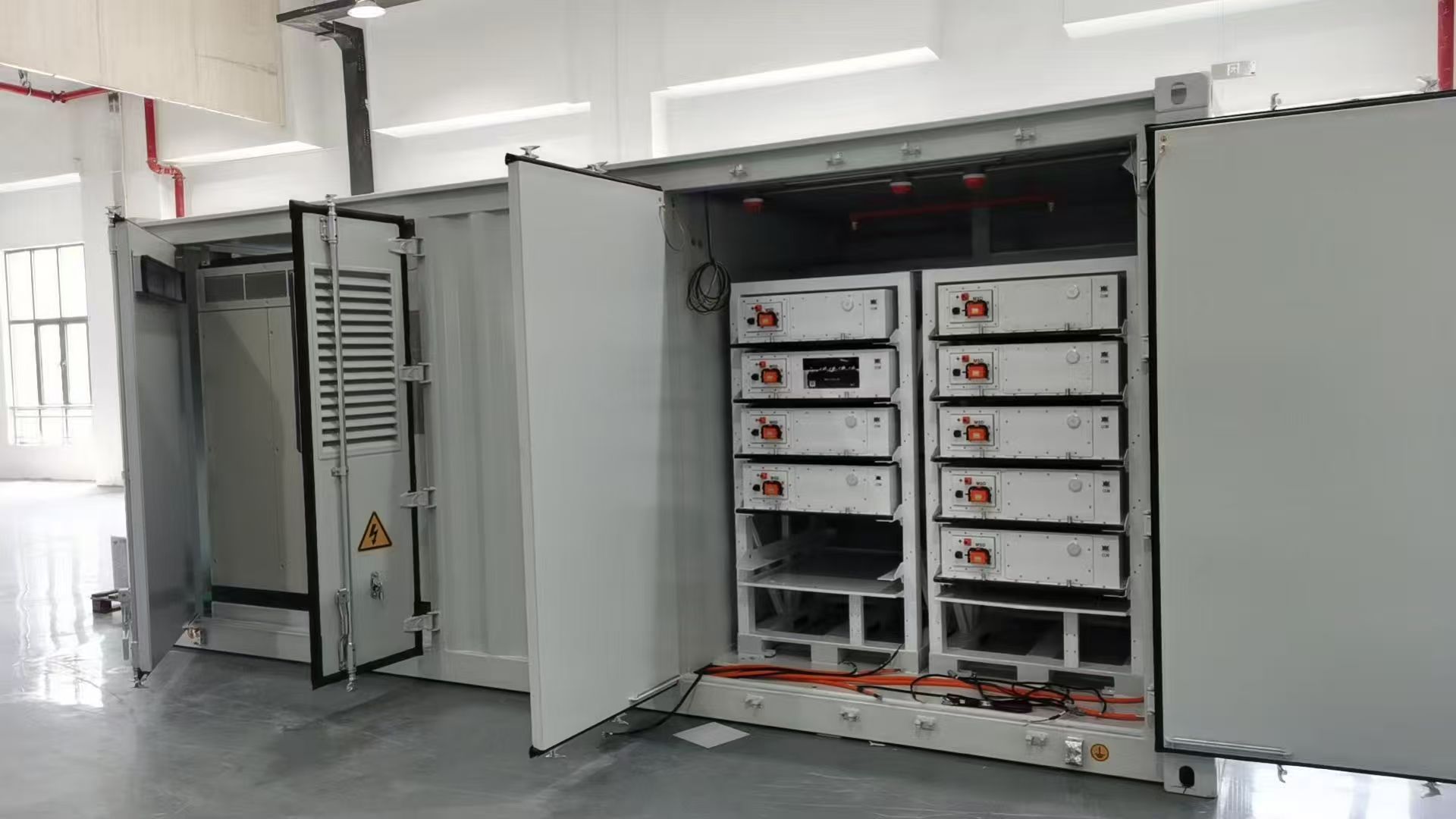 Future-proofing infrastructure with hybrid solar solutions