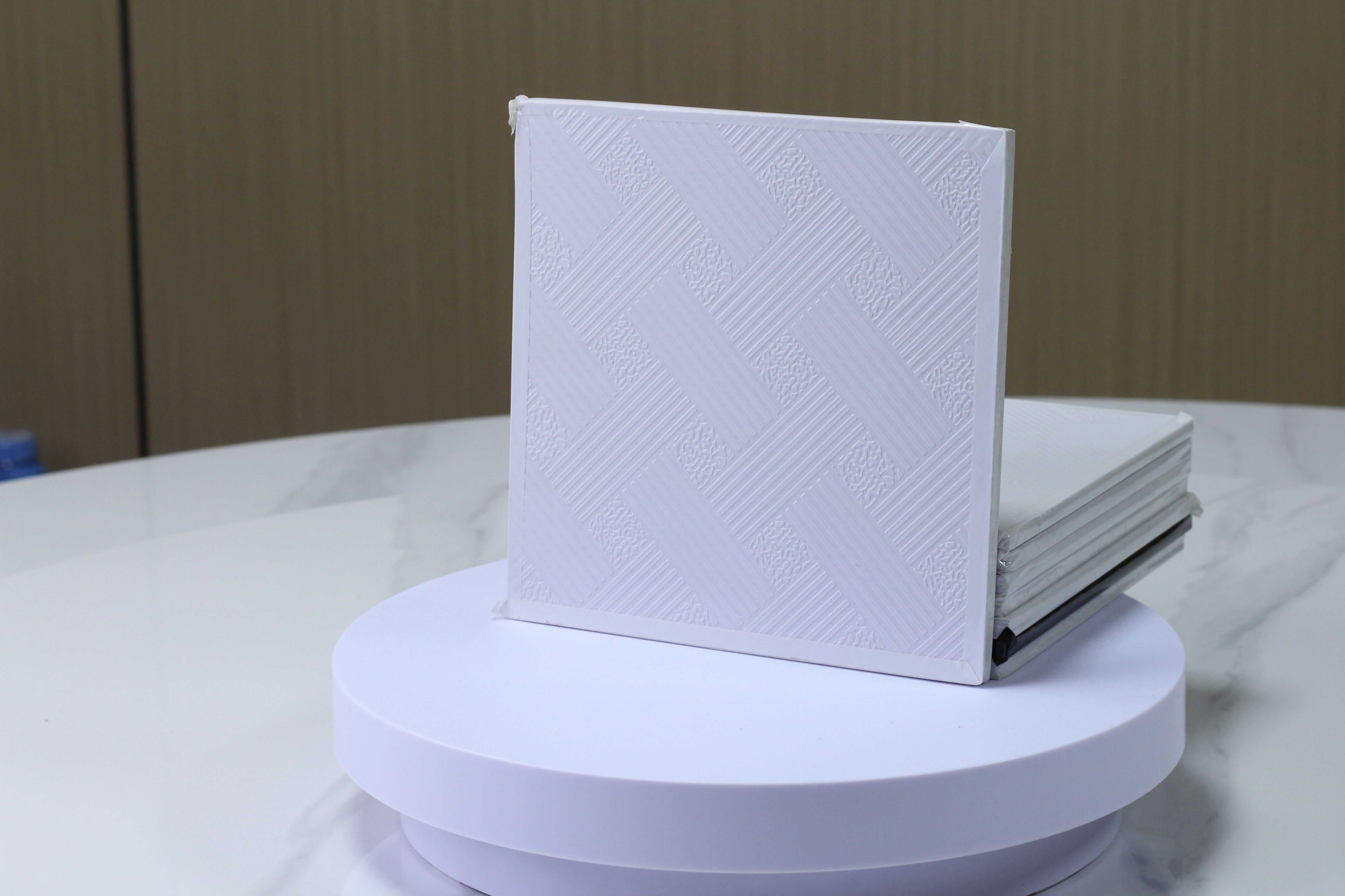 Nieporównywalne zalety laminowanych płyt gipsowych z PVC