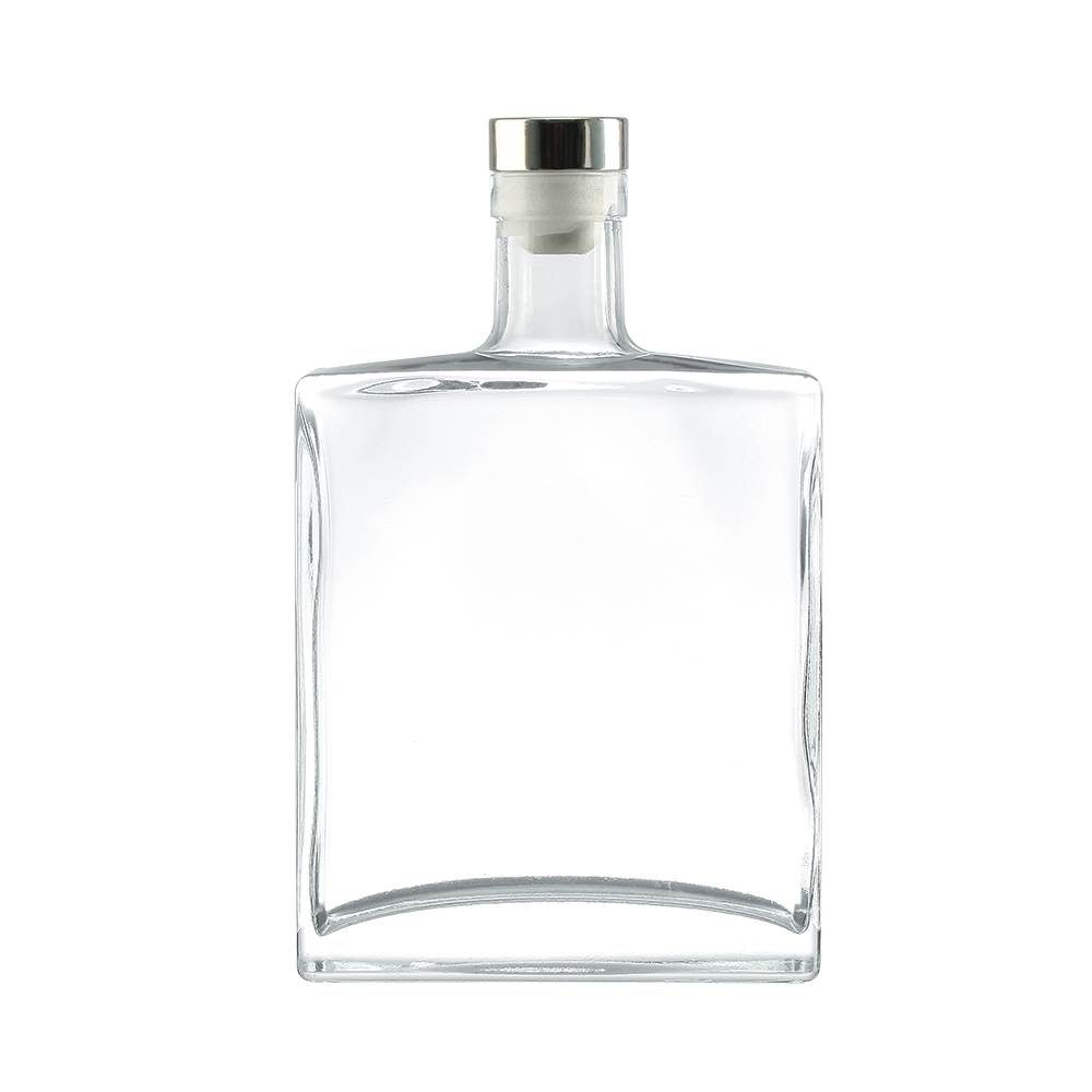 High-quality flat square crystal white glass bottles, empty spirit bottles in 700ml and 750ml. Suitable for whisky, brandy, XO, vodka and other spirits. Custom bottle stoppers available. Supports screen printing, hot stamping, UV printing, labeling and ot