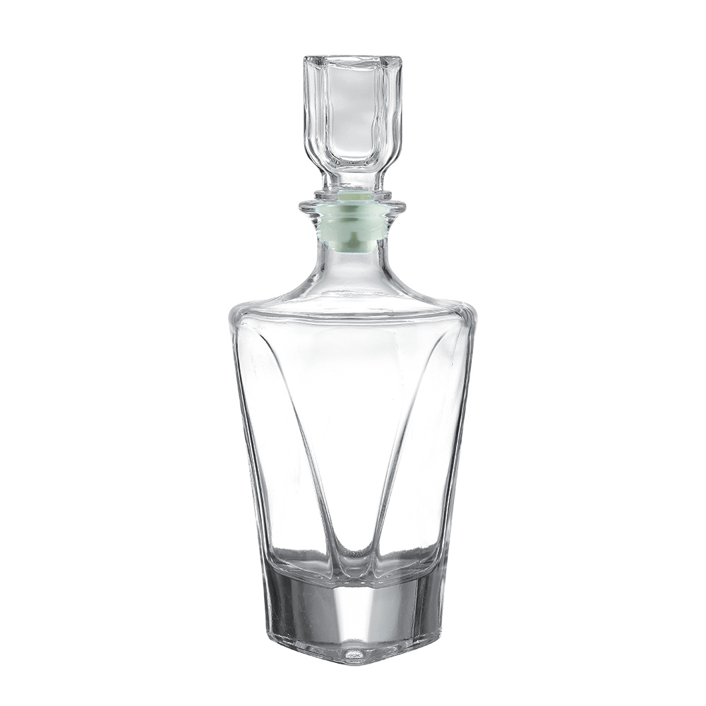 High-end crystal white glass spirit bottles, available in 750ml and 700ml. Suitable for whisky, vodka, tequila, rum, brandy and other spirits. Equipped with customized bottle stoppers. Support customized crafts including hot stamping and labeling.