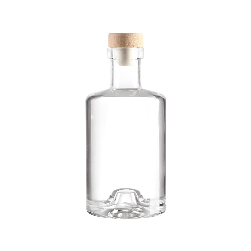 Premium Crystal Clear Glass Liquor Bottles – 700ml Spirits Packaging for Brandy, Whiskey, Tequila & More. Available with surface printing customization, paired with natural cork stoppers or synthetic stoppers.