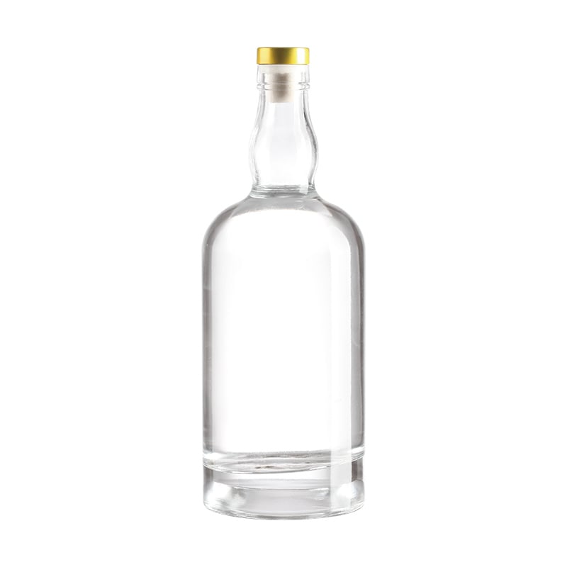 High-end crystal glass liquor bottles, spirit bottles in 700ml / 750ml. Suitable for brandy, rum, tequila, whisky and other spirits. Supports customization such as screen printing and labeling on the bottle body. Equipped with cork stoppers.