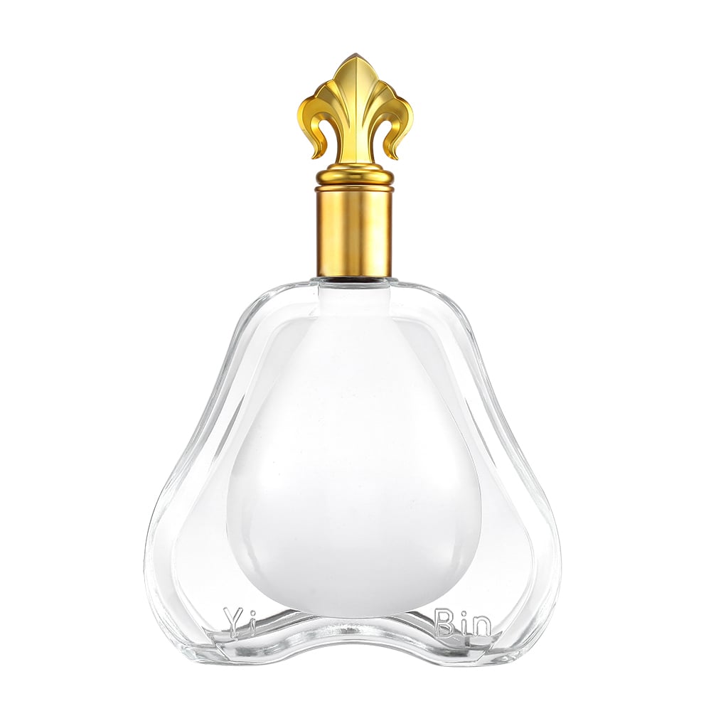 High-end crystal glass bottles, empty glass spirit bottles available in 700ml and 750ml. Suitable for bottling brandy, whisky, gin and other spirits. Custom logo printing is supported, matched with custom bottle caps.