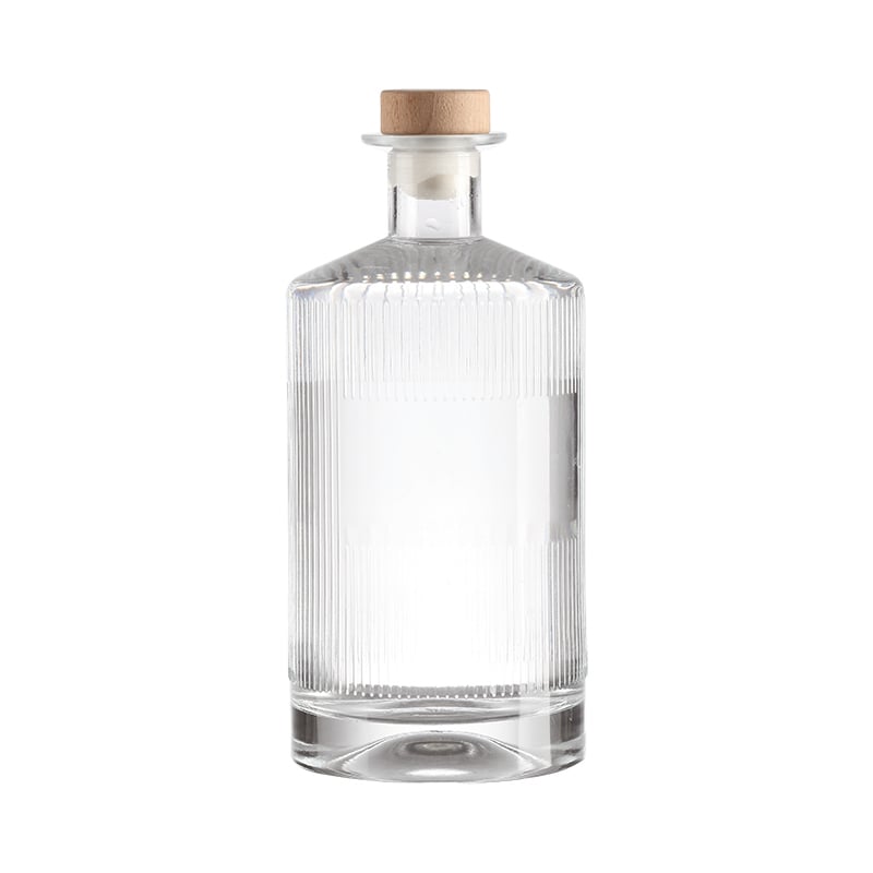 Premium Crystal Glass Spirits Bottles, available in 700ml and 750ml, ideal for brandy, whiskey, vodka, rum and other spirits. Supporting hot stamping, logo printing, color coating and other custom processes, with cork stoppers included.