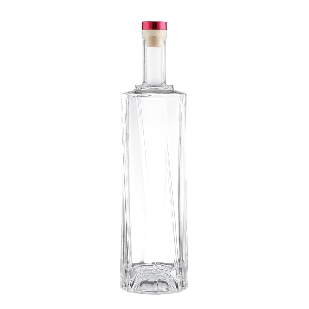 High-quality crystal white glass liquor bottles, spirit bottles in 700ml/750ml. Suitable for vodka, rum, tequila, whisky and other spirits. Support spraying, decal printing, hot stamping on the bottle surface. Equipped with cork stoppers.