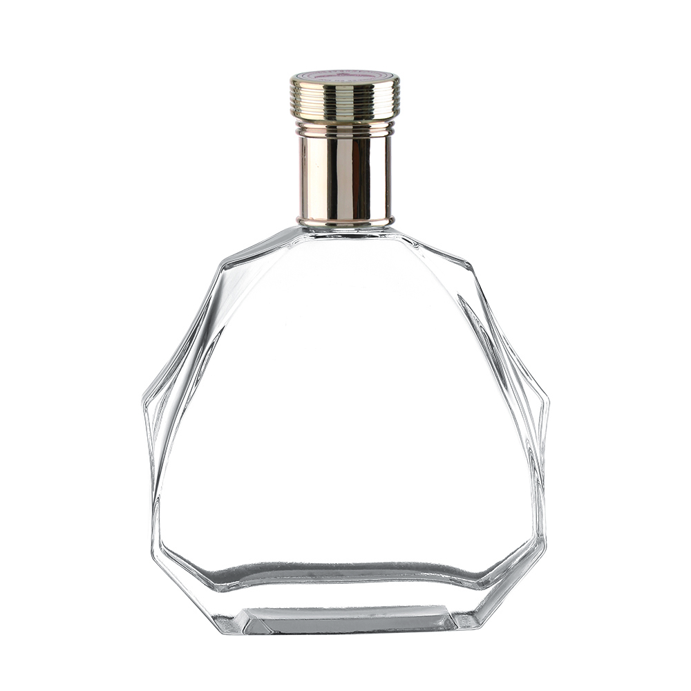 Premium crystal white glass liquor bottles, available in 700ml and 750ml, suitable for whisky, brandy, rum and other spirits. Support bottle body engraving, hot stamping and customization of exclusive logos and patterns.