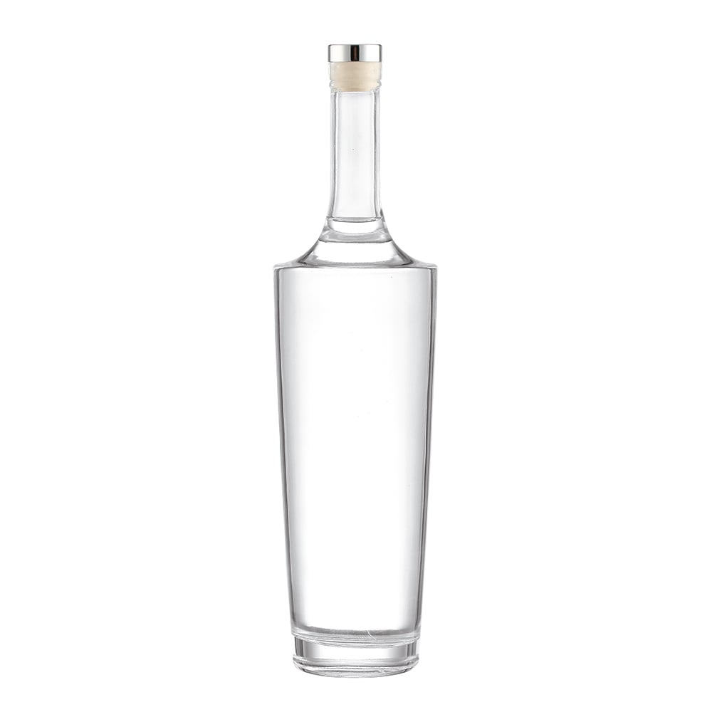 High-quality crystal glass liquor bottles, available in 700ml/750ml. Suitable for brandy, rum, tequila, whisky and other spirits. Support customization including spraying, decal printing, screen printing and hot stamping on the bottle body. 