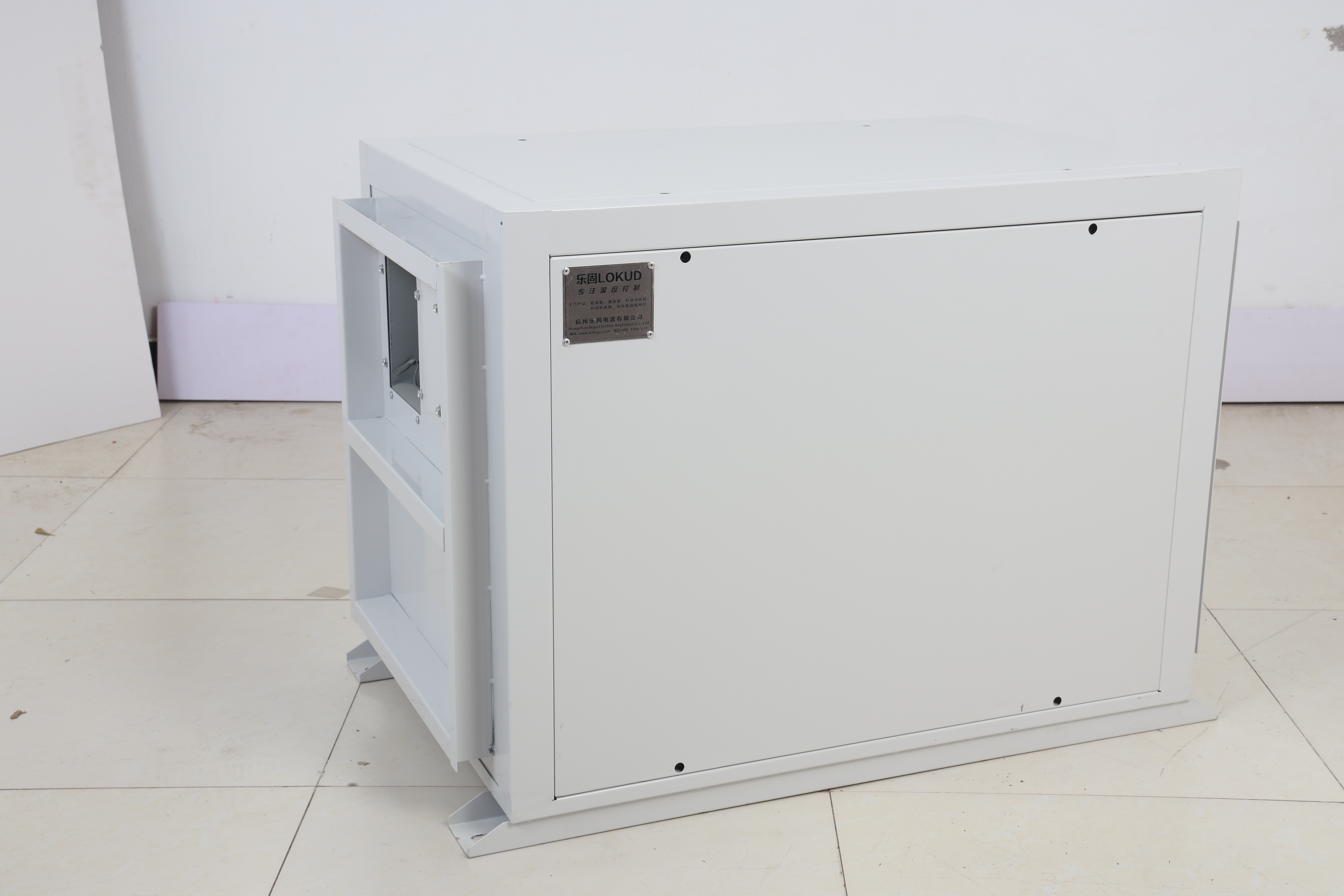 What Makes Industrial Desiccant Dehumidifiers Essential for Climate-Controlled Warehousing?