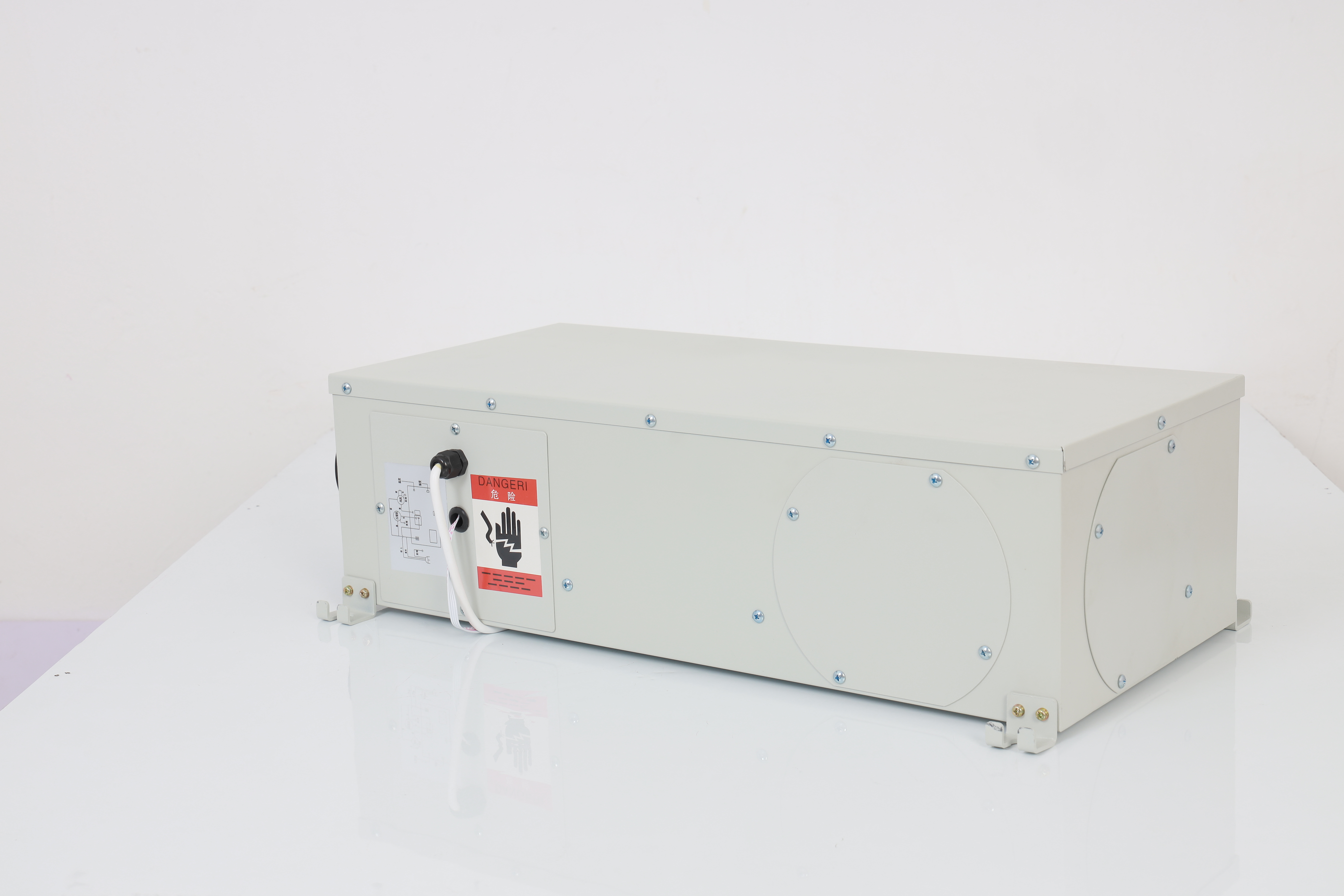How Wall Mounted Dehumidifiers Save Energy and Reduce Costs