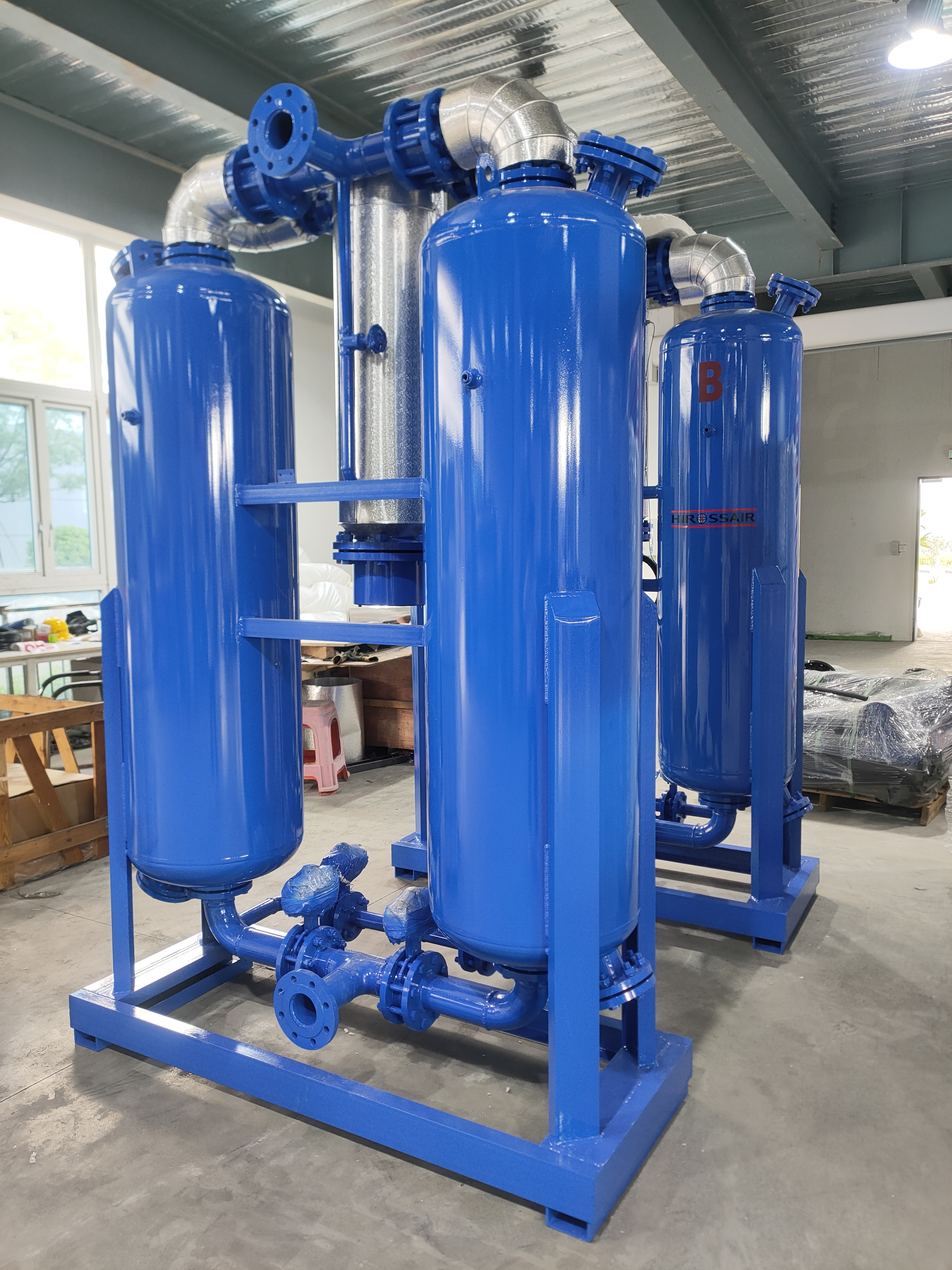 What Are the Benefits of Using Desiccant Air Dryers in Industrial Applications?