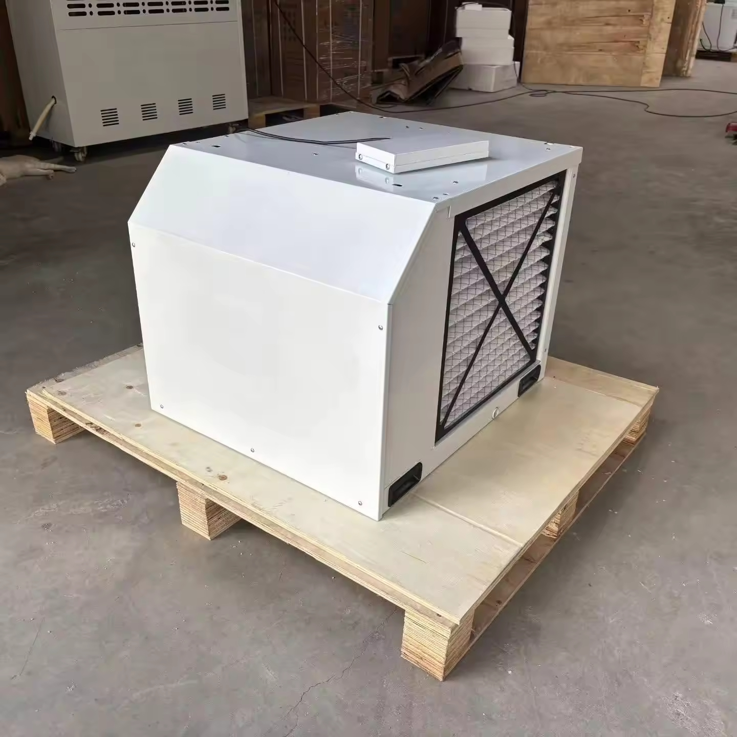 Common Usage Issues with Large Commercial Dehumidifiers and How to Avoid Them