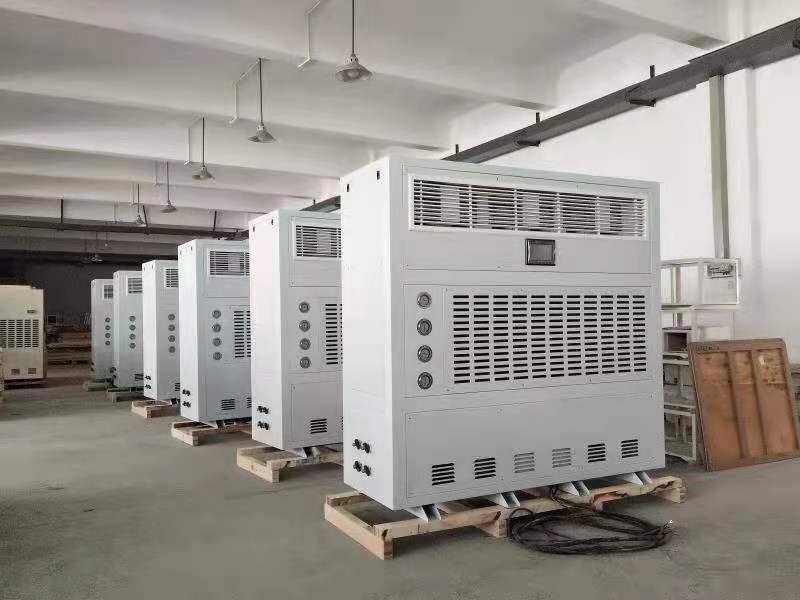 How Compact Desiccant Dehumidifiers Improve Indoor Air Quality Effectively