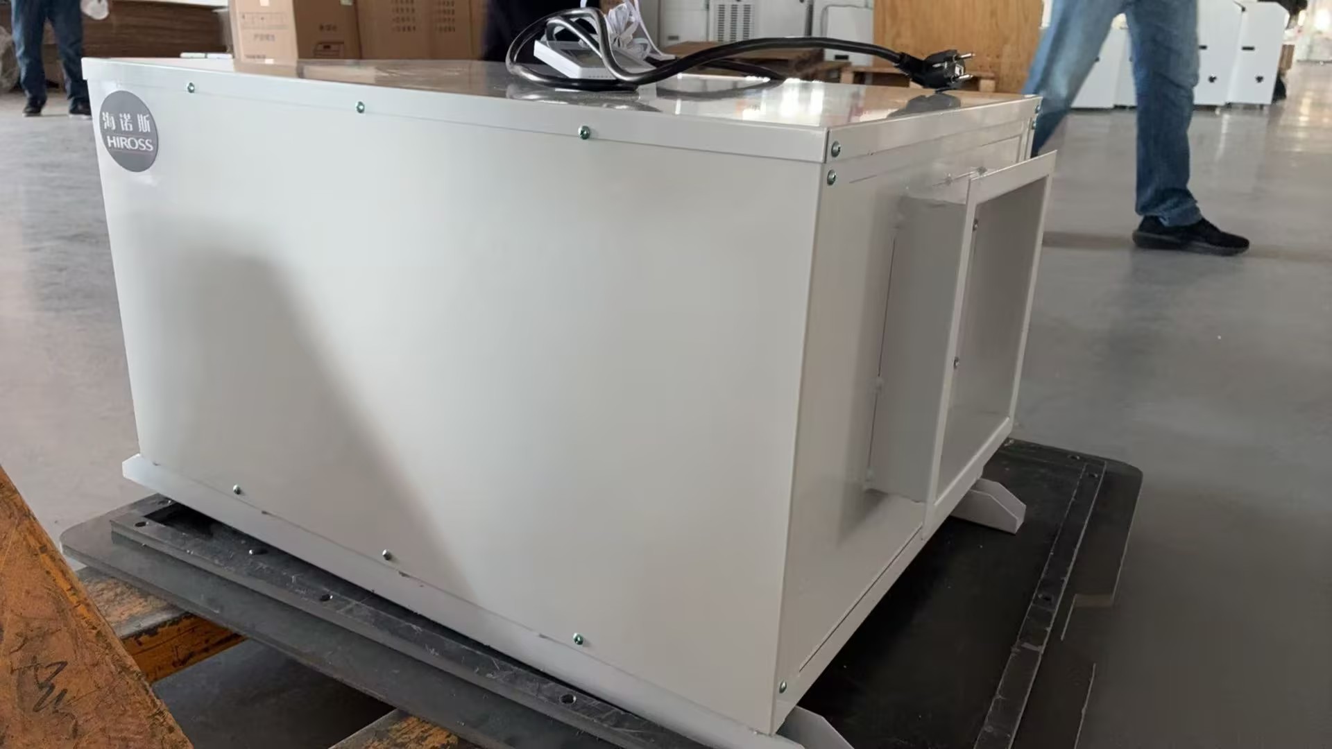 Where to Buy Reliable and Affordable Industrial Commercial Dehumidifiers in Bulk