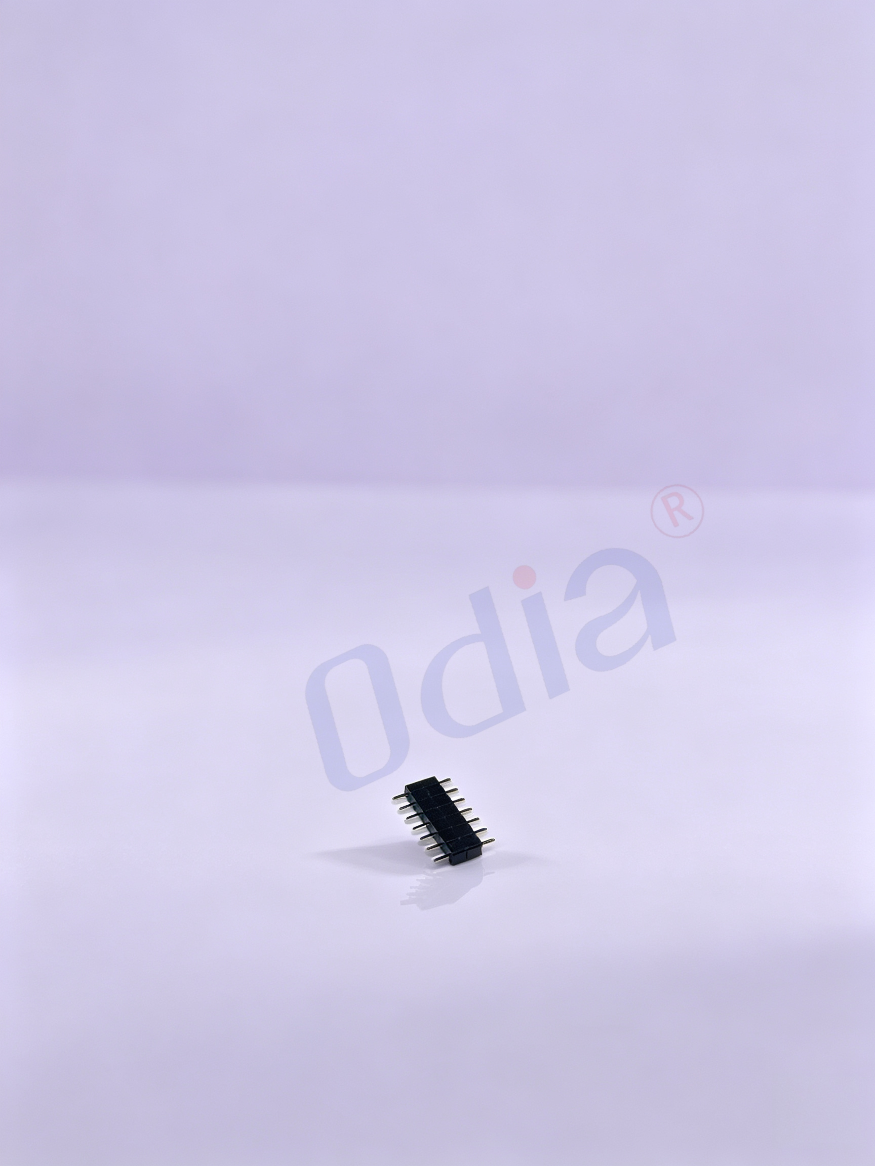 Přímý kolík s čtvercovým otvorem pro zásuvku, 2,0 × 2,0 mm, jednoradý, 1 × 17P, dvouvrstvý plastový izolátor, orientace 180°