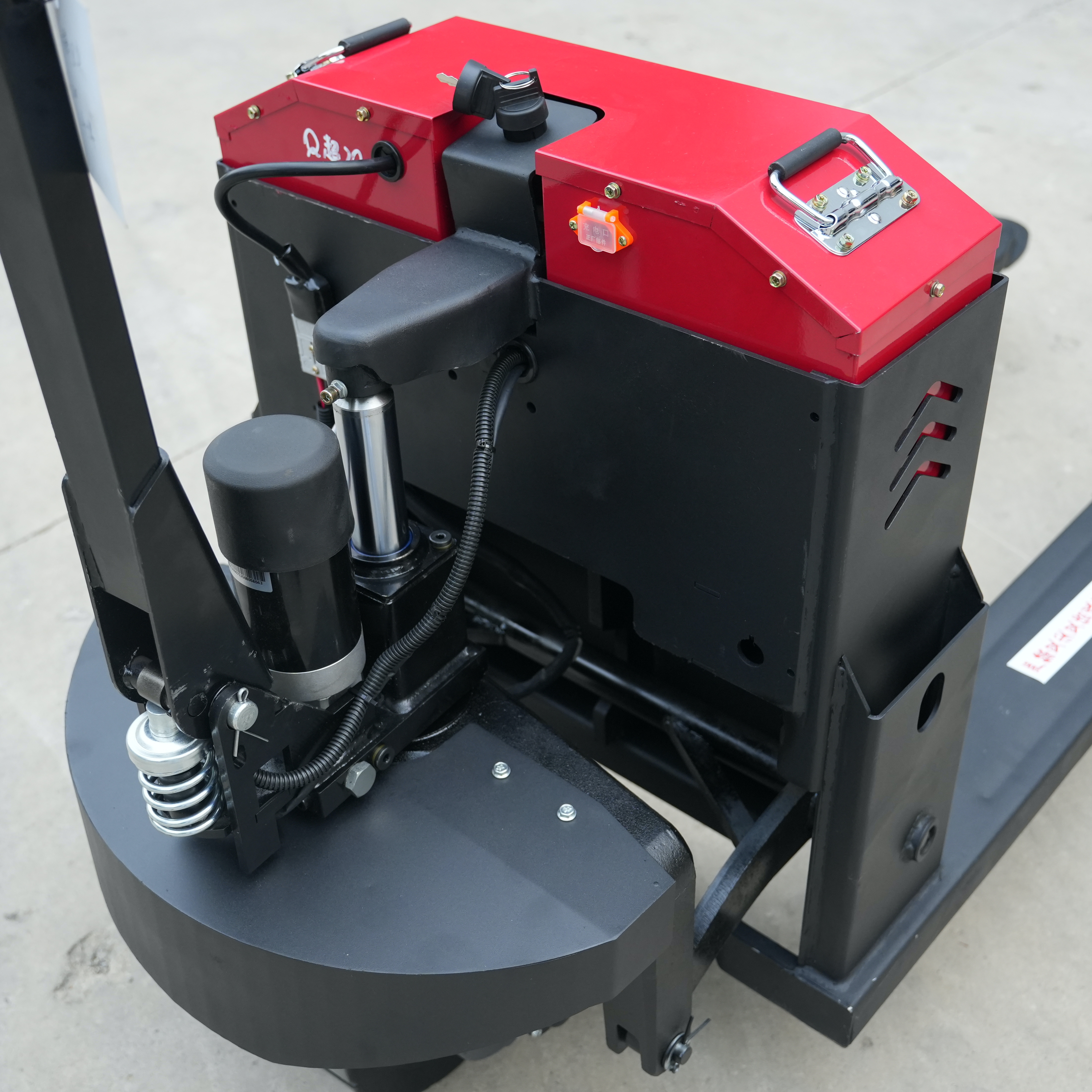 Superior Safety Features for Operator Protection