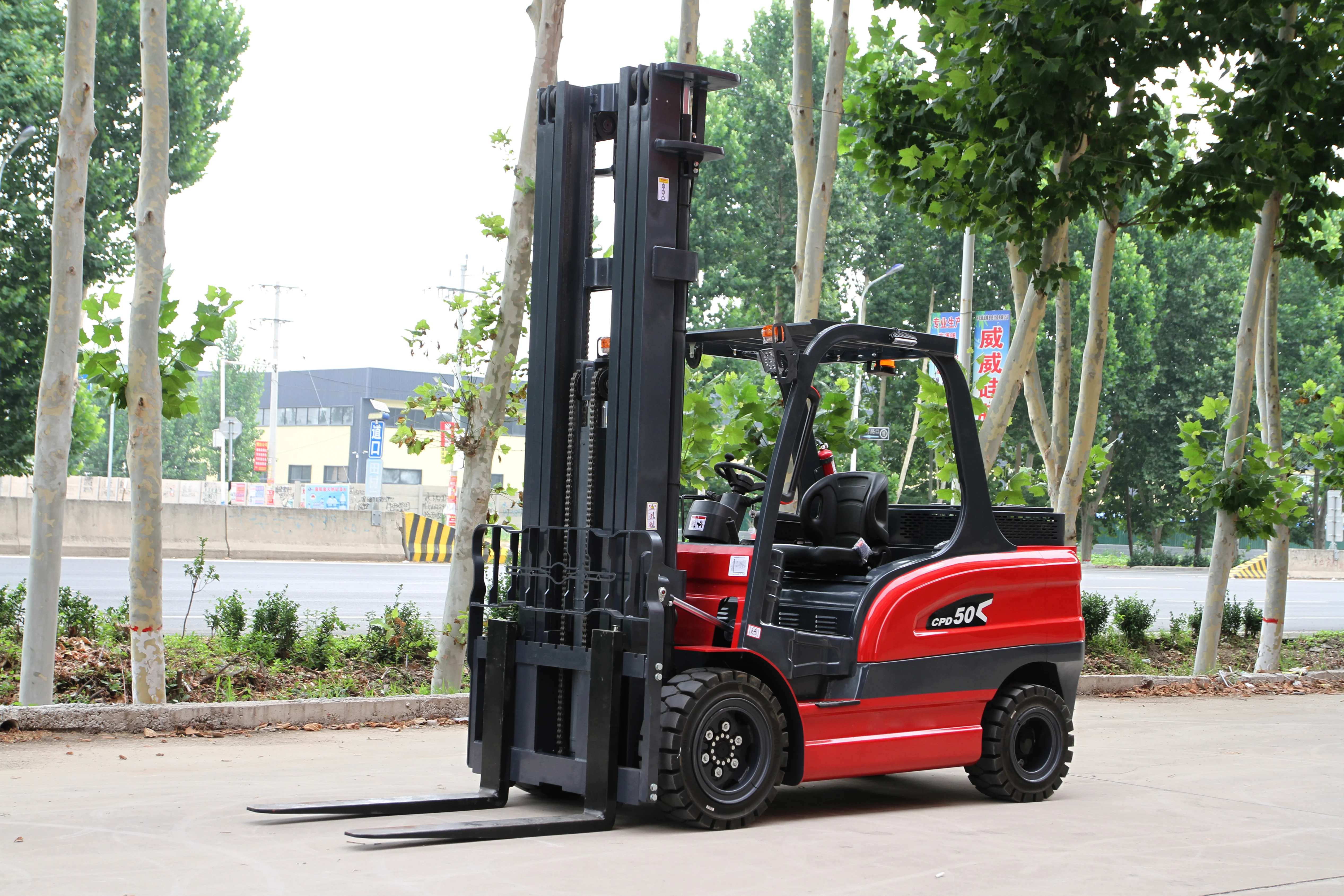 Prezzi competitivi per carrelli elevatori elettrici da Jining Tiantong Machinery