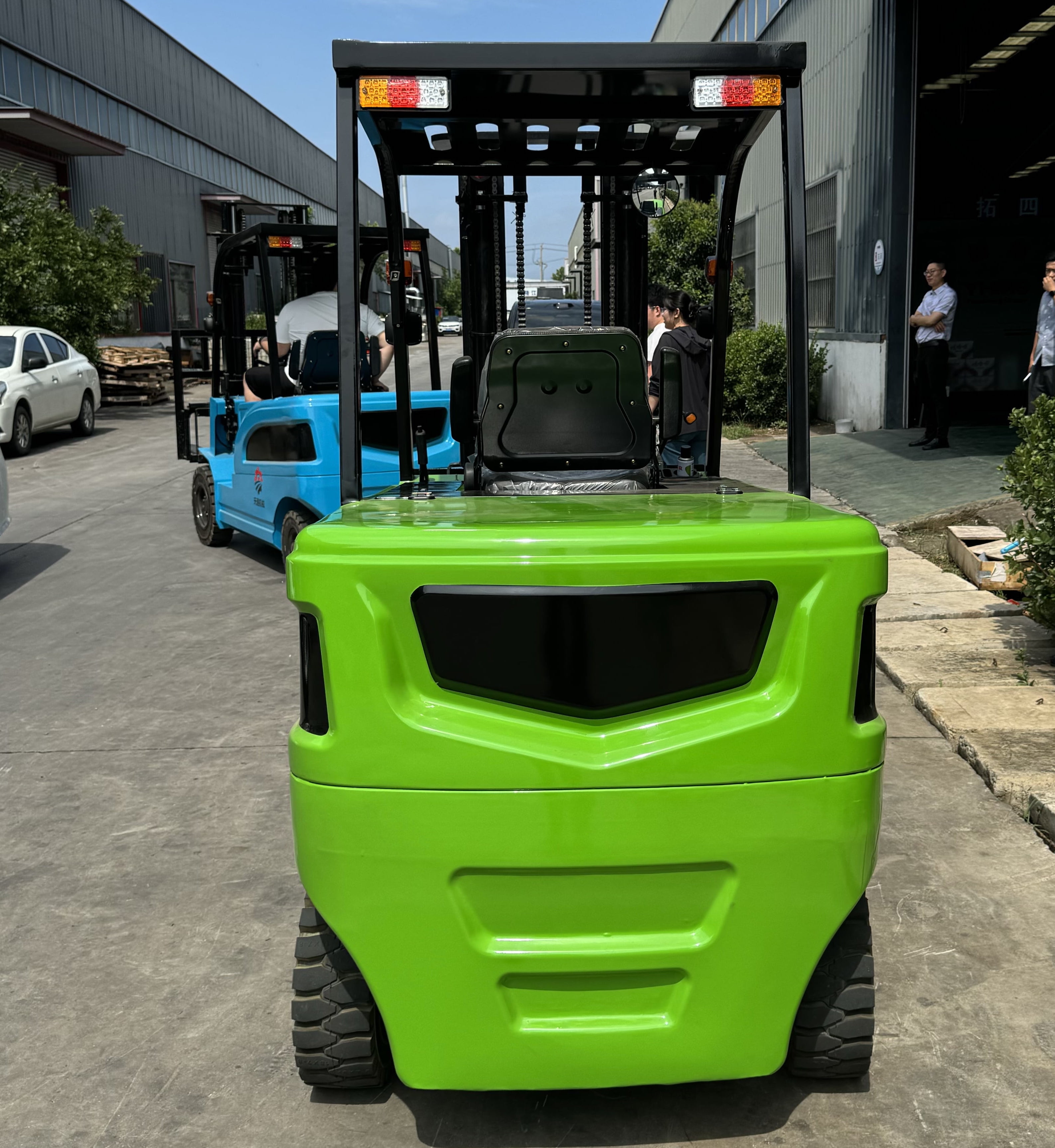 High-Performance Electric Hydraulic Forklifts for Modern Warehousing Solutions