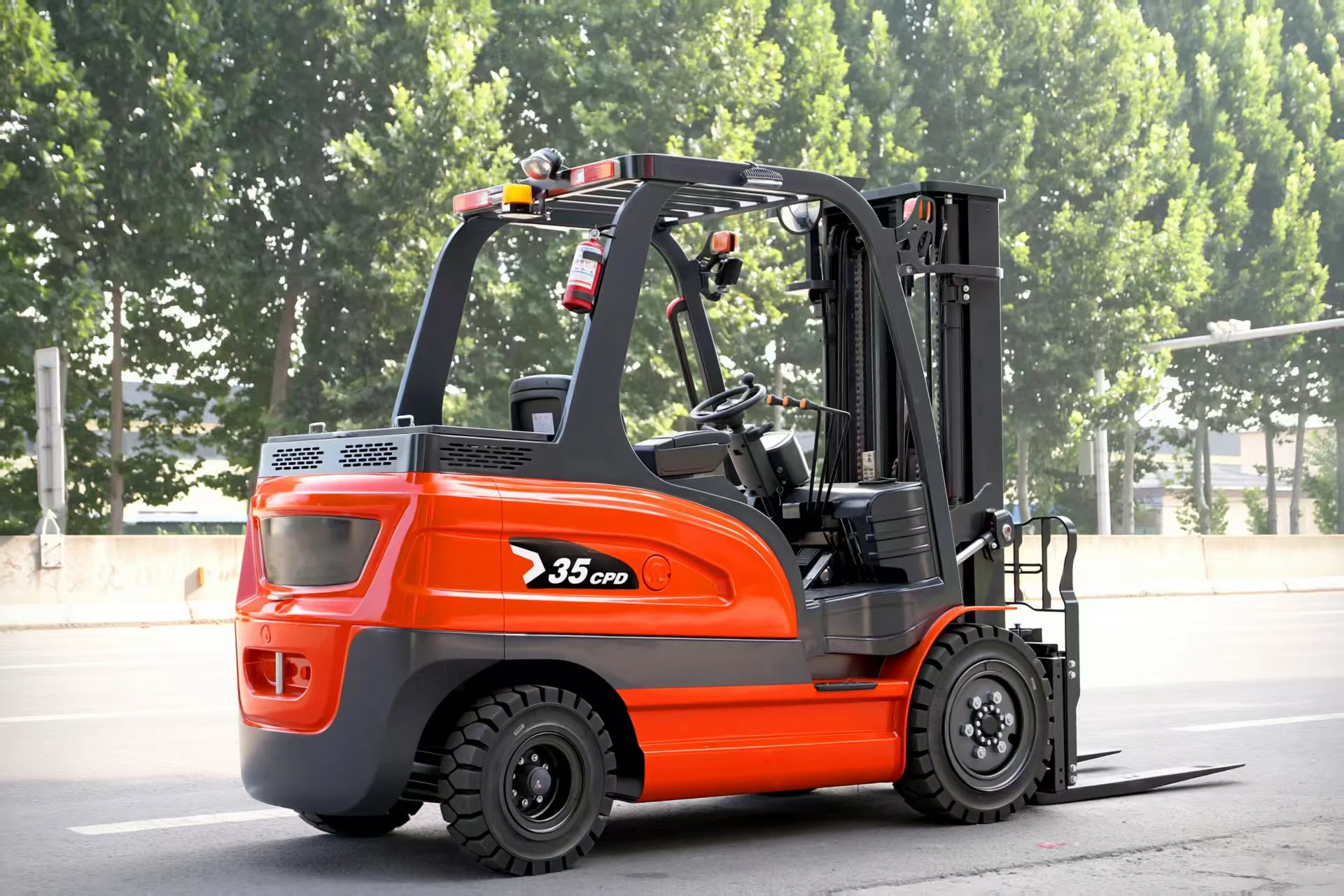 Leading Electric Forklift Manufacturer for Global Markets