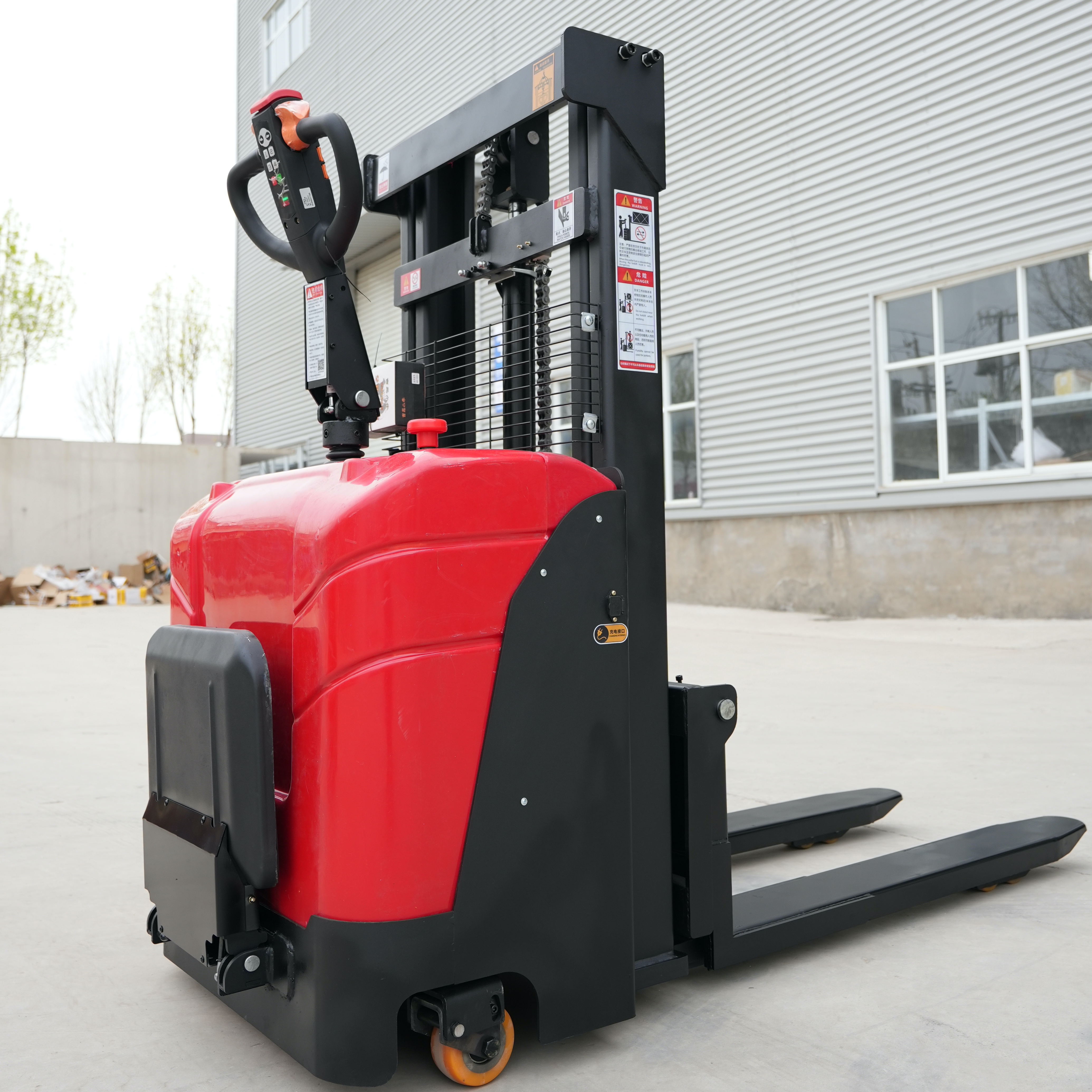 High-Performance Electric Pallet Stacking Machine for Efficient Warehousing
