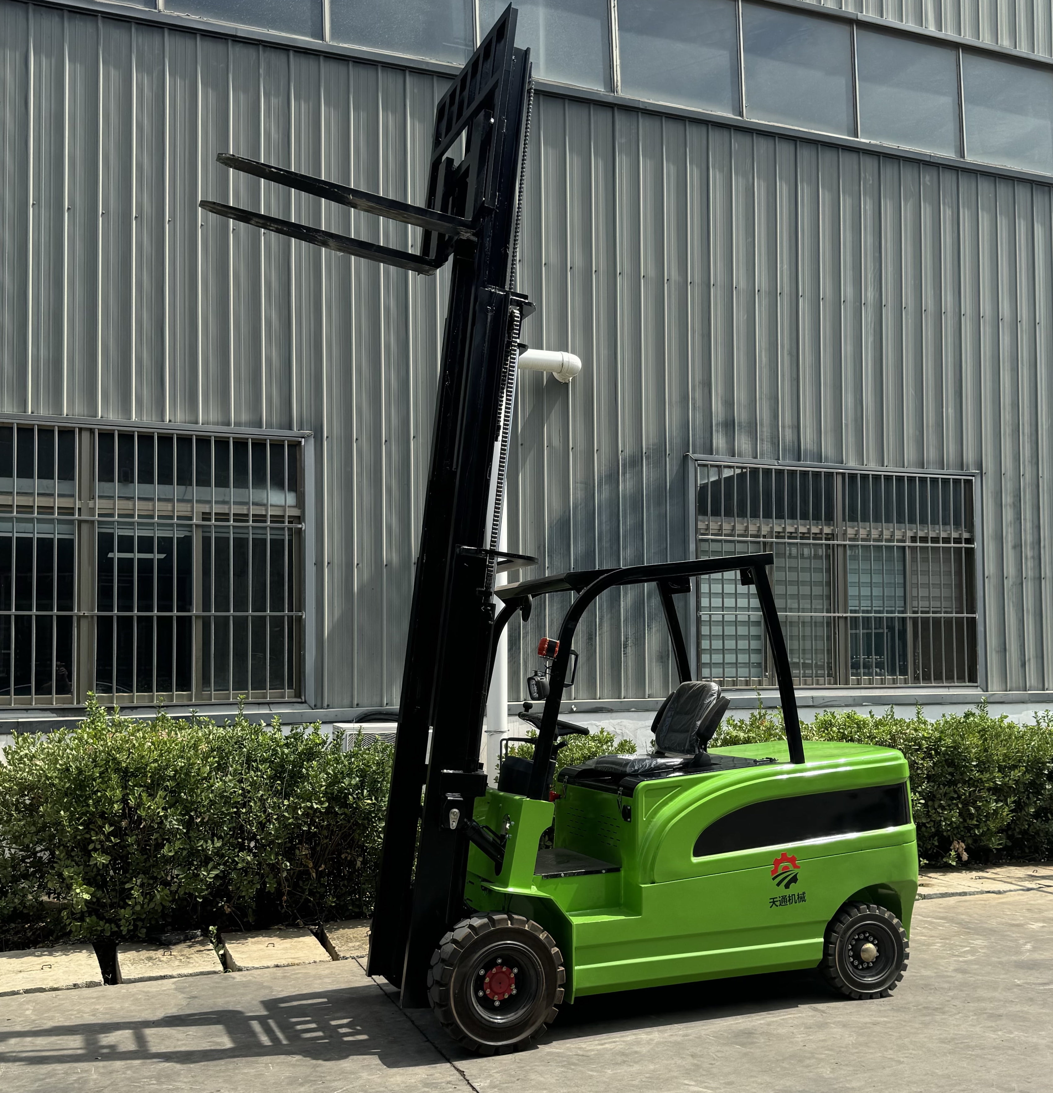 Leading Electric Lift Truck Company for Global Markets
