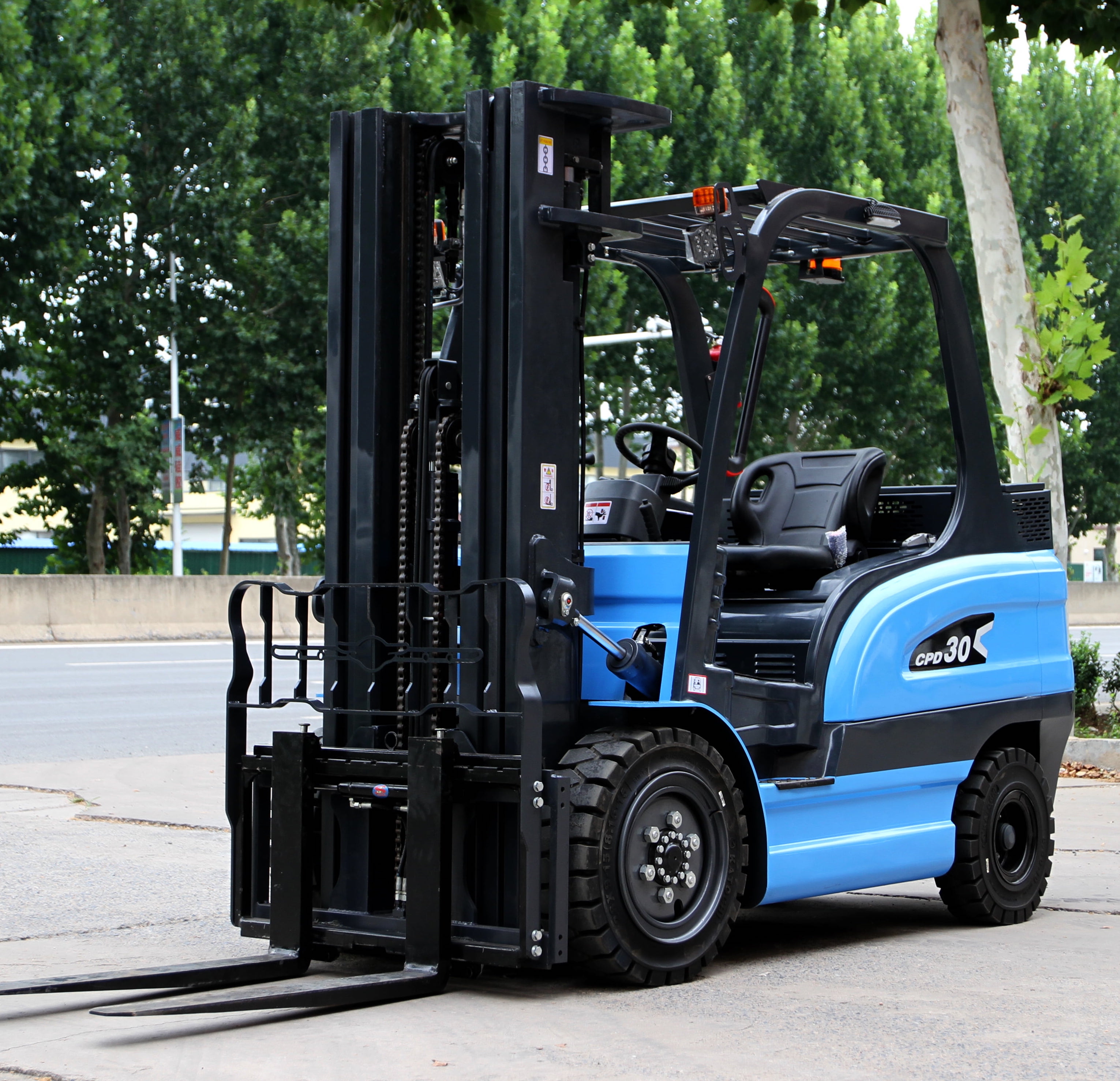 Pengilang Forklift Elektrik Terjangkau dengan Harga Langsung