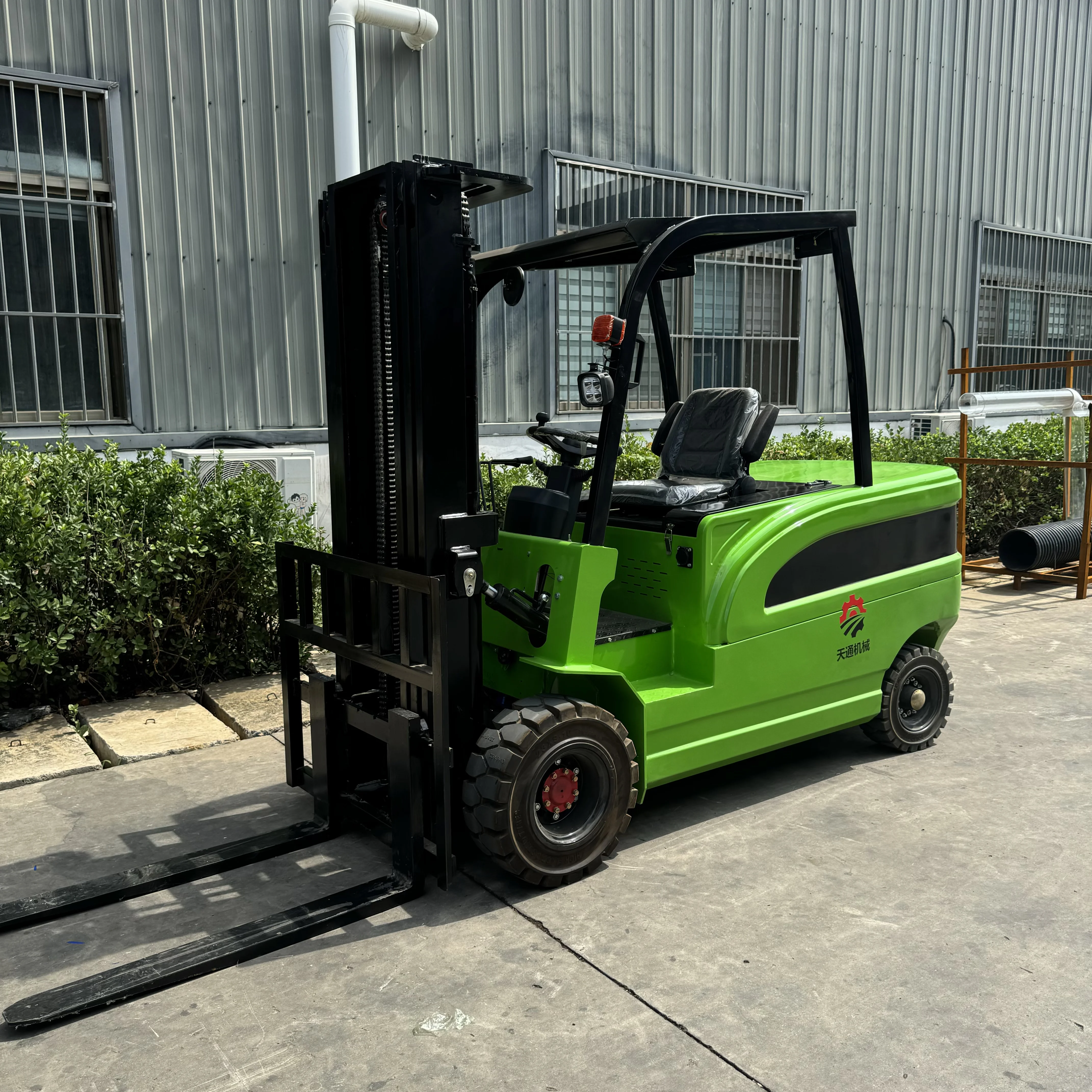 Buy Electric Forklift – Premium Quality and Performance