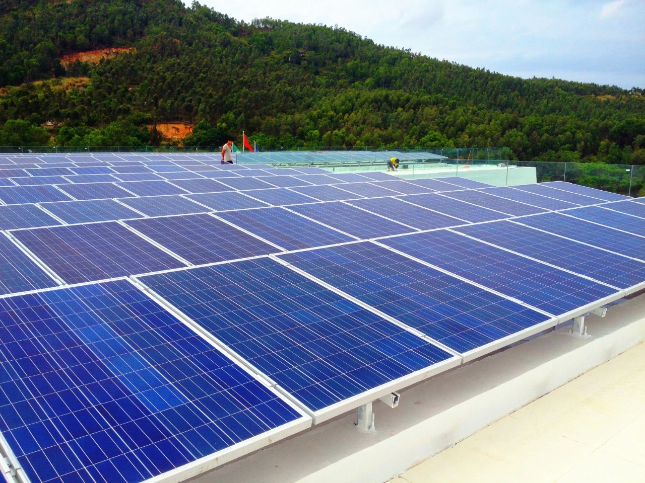 Leading Commercial Solar Power Solutions by Kinpower