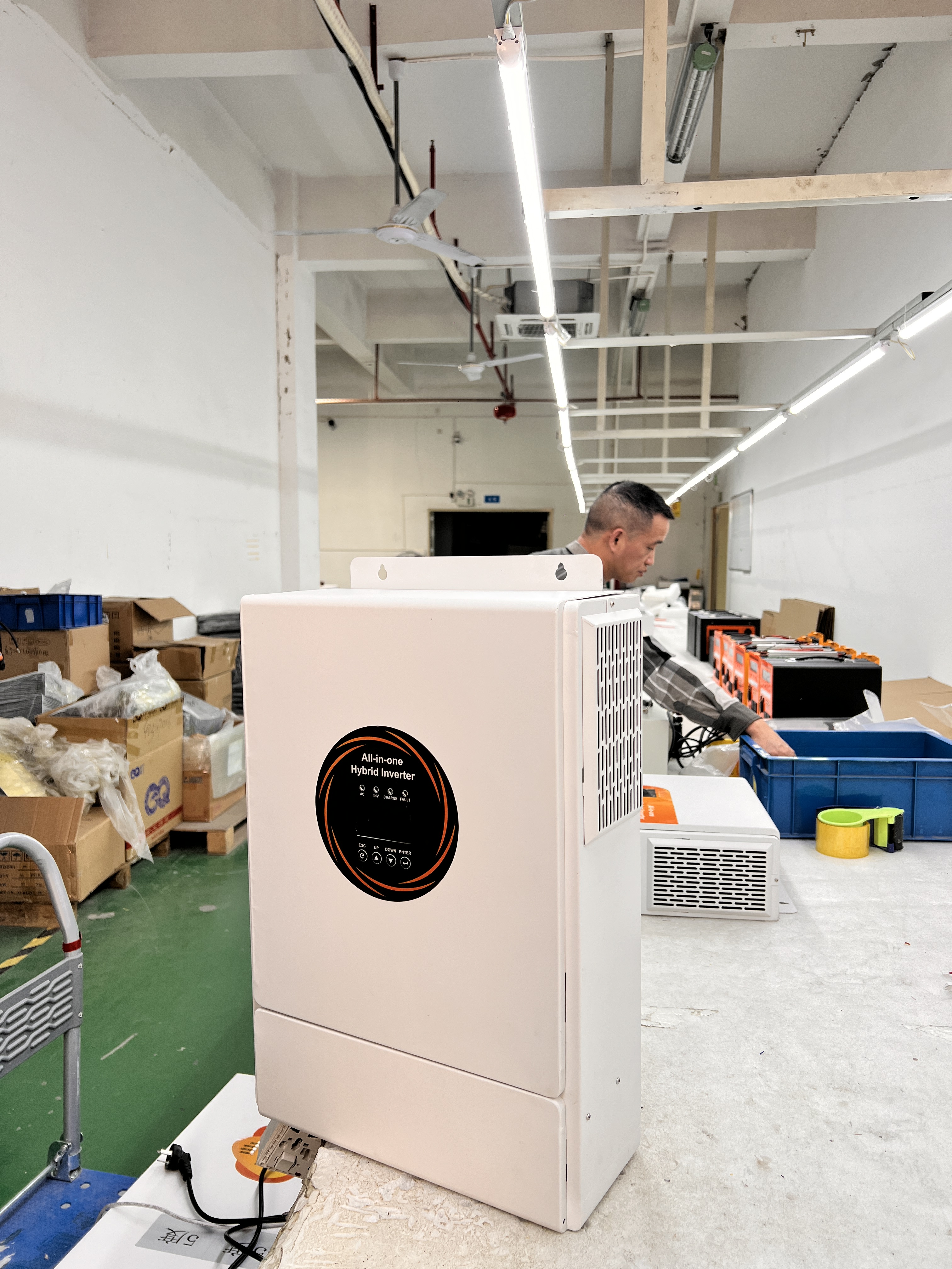 Comprehensive On Grid and Off Grid Solar Systems by Kinpower